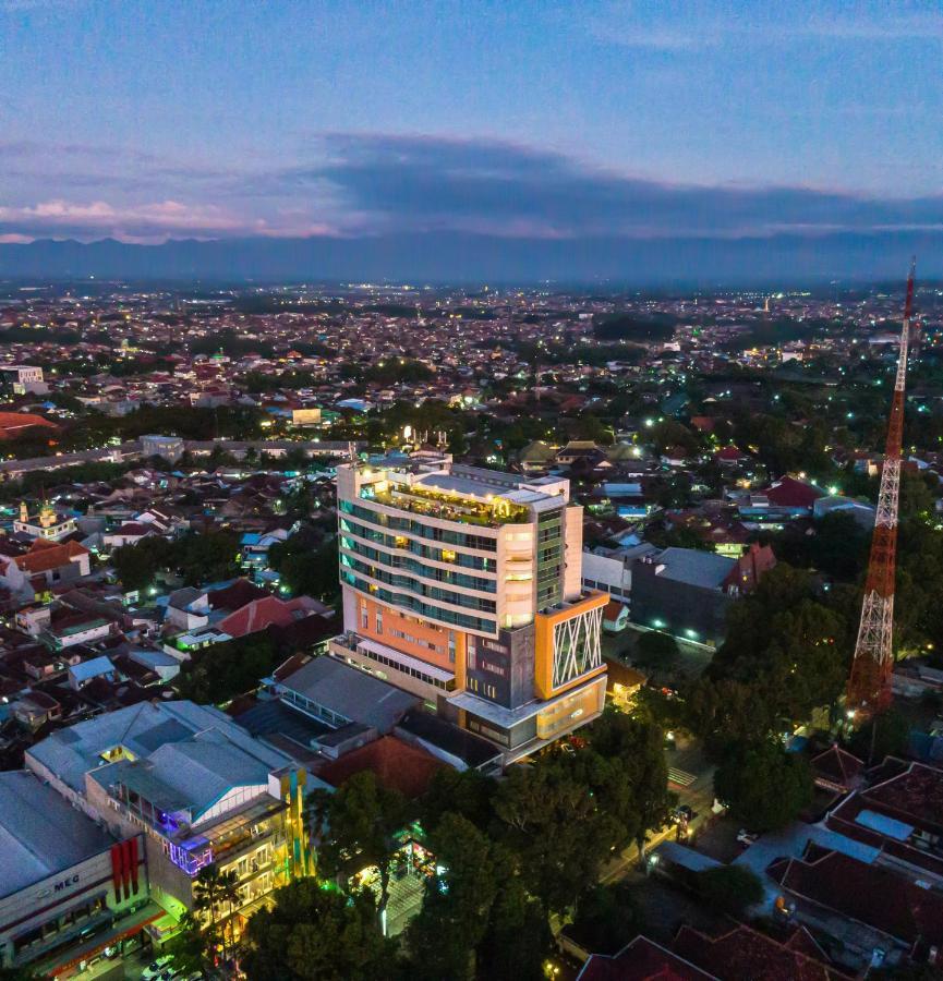 THE 1O1 Malang OJ Exterior foto