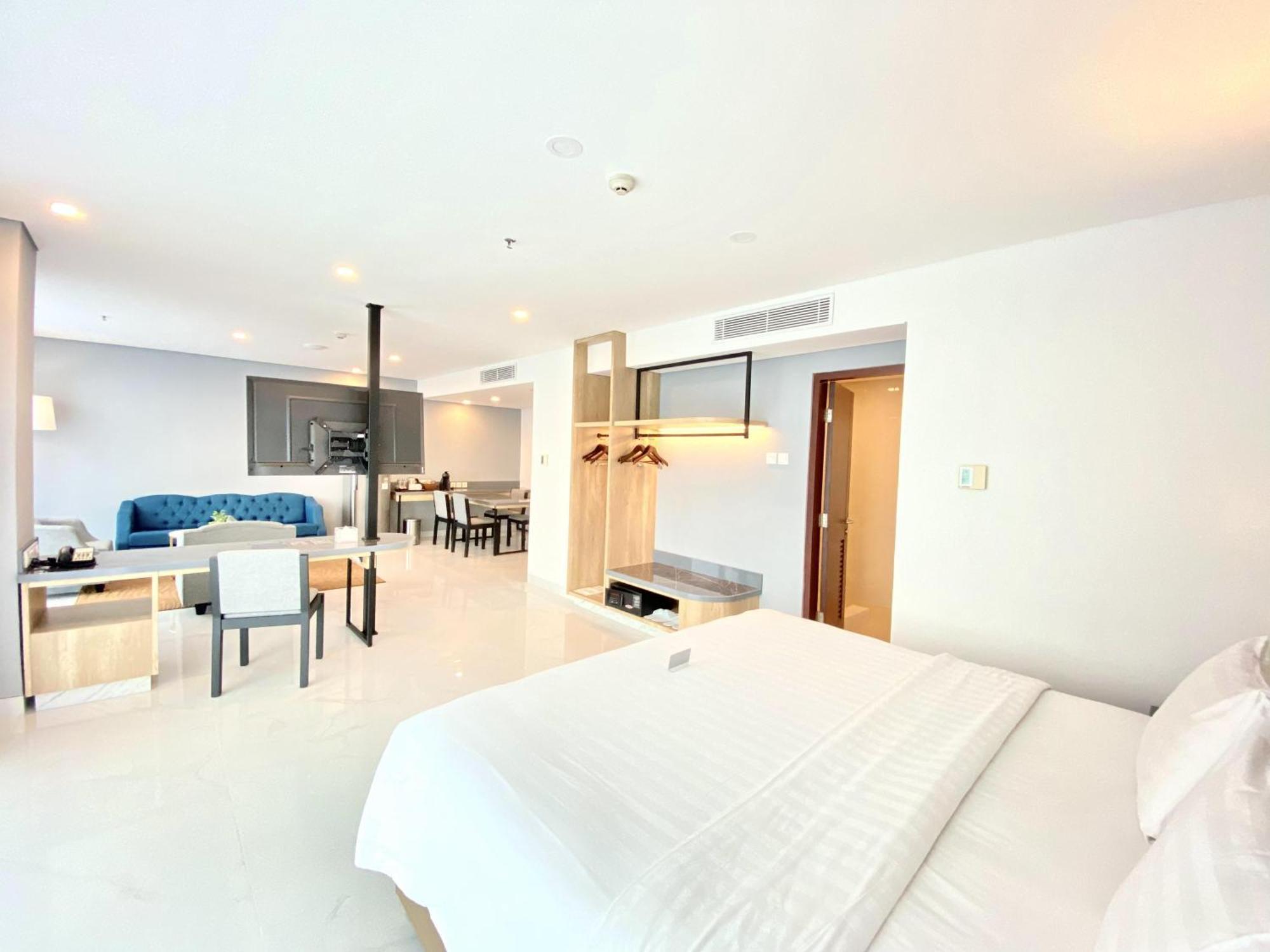 THE 1O1 Malang OJ Quarto foto