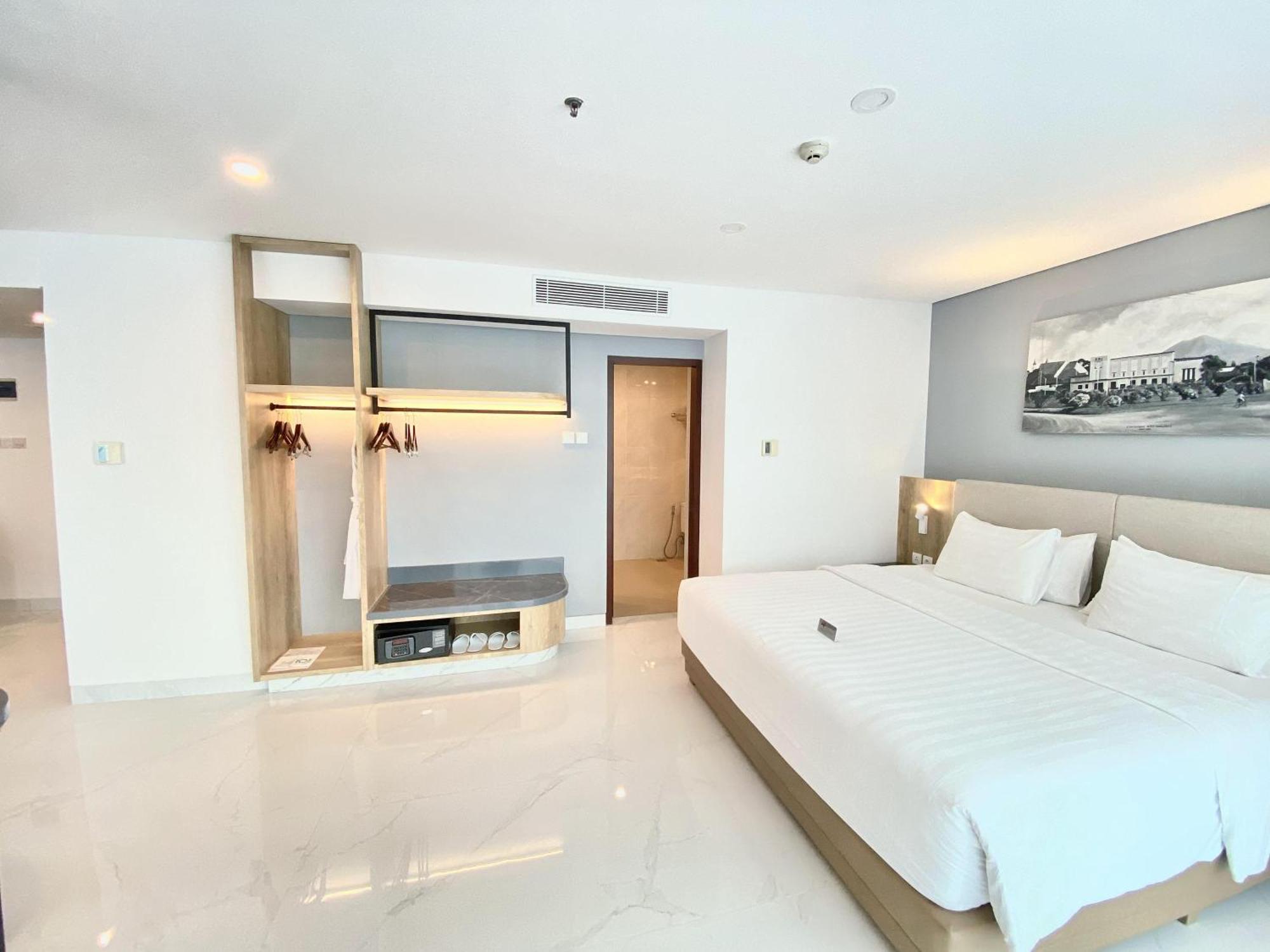 THE 1O1 Malang OJ Exterior foto